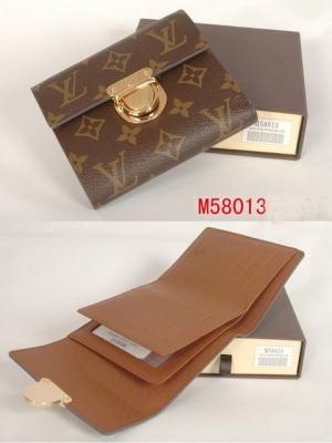 LOUIS VUITTON Wallets-95